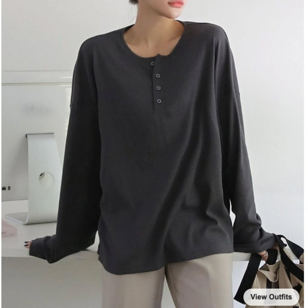 DAZY Quarter Button Drop Shoulder Tee